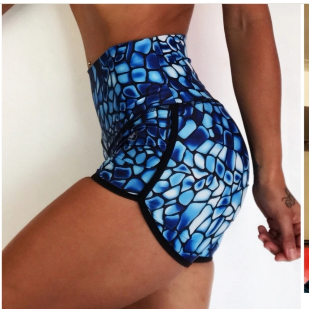 Abs2b shorts
